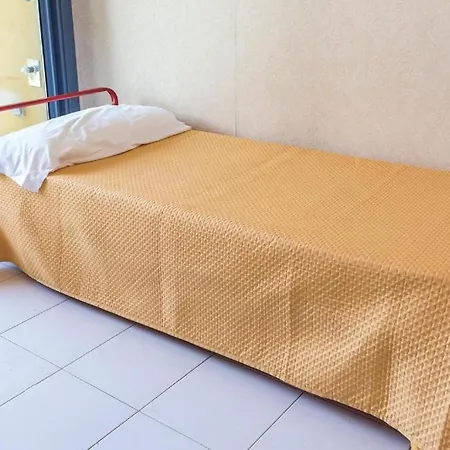 Bilocale Con Giardino A 100 Mt Dal Mare Di - M053 *